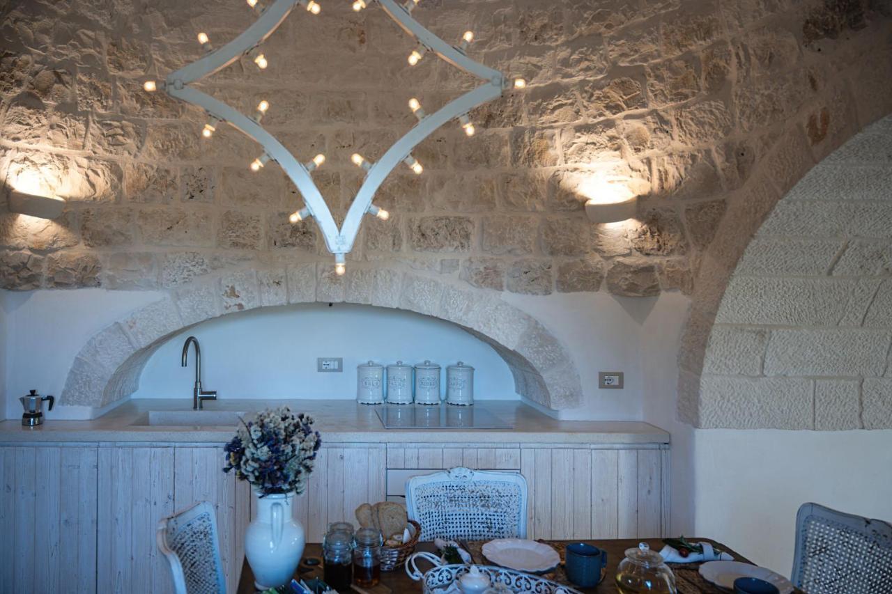 オストゥーニ Borgo Del Tempo Ritrovato - Luxury Relais In Pugliaヴィラ エクステリア 写真