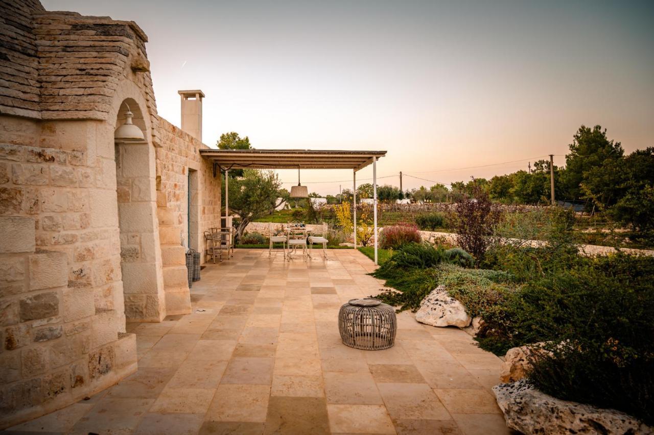 オストゥーニ Borgo Del Tempo Ritrovato - Luxury Relais In Pugliaヴィラ エクステリア 写真