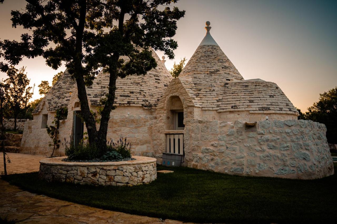 オストゥーニ Borgo Del Tempo Ritrovato - Luxury Relais In Pugliaヴィラ エクステリア 写真