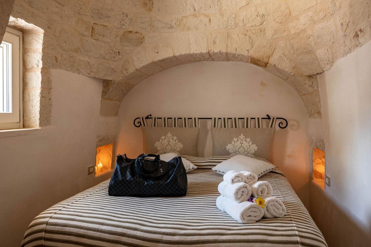 オストゥーニ Borgo Del Tempo Ritrovato - Luxury Relais In Pugliaヴィラ エクステリア 写真