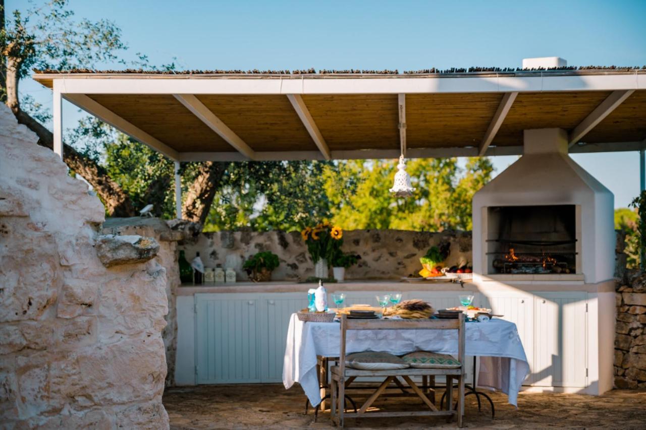 オストゥーニ Borgo Del Tempo Ritrovato - Luxury Relais In Pugliaヴィラ エクステリア 写真